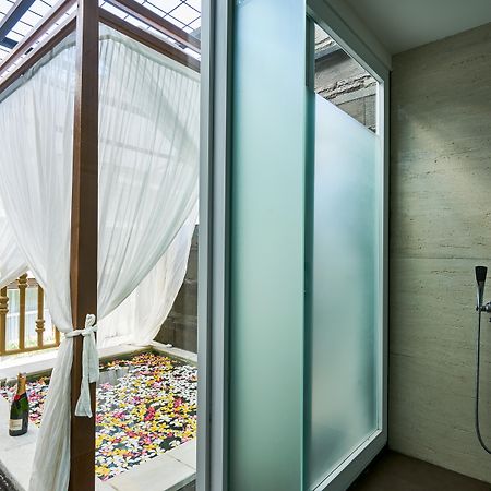 The Crystal Luxury Bay Resort Nusa Dua Nusa Dua  Exterior foto